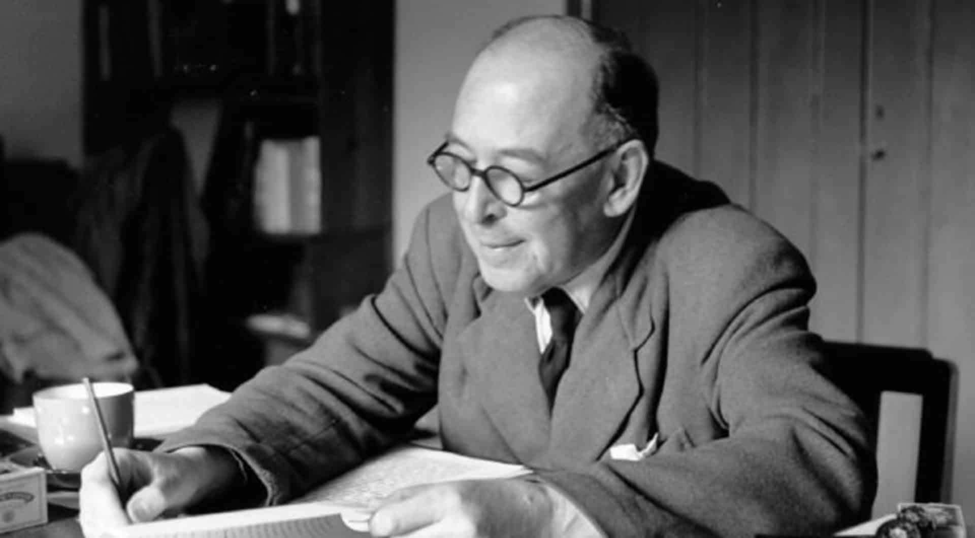 C.S. Lewis - Chronicles of Narnia Audiobook Author
